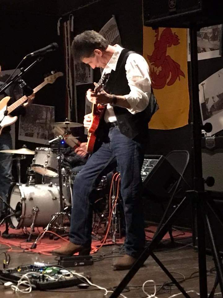 facebook_1589404306394_6666444839927950383